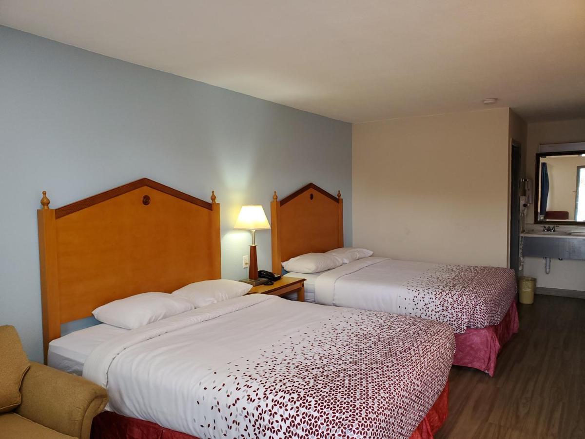 Travel Hotel